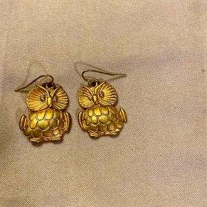 Owl fashion earrings, gold